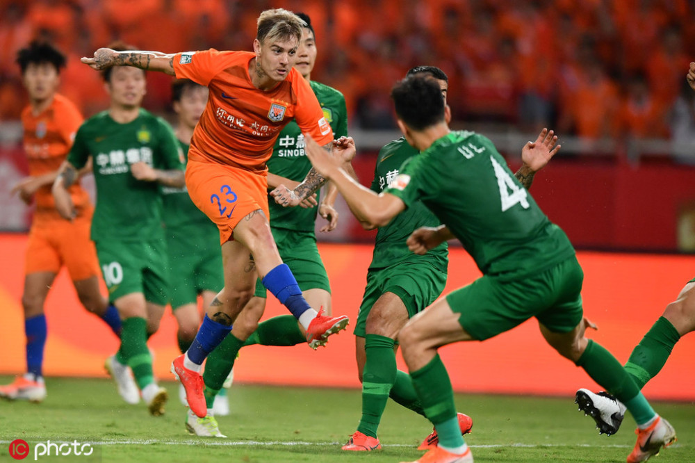 九游体育-关于转会期中超焦点战，上海申花防线松动，话题不断，医务组通报恢复的信息